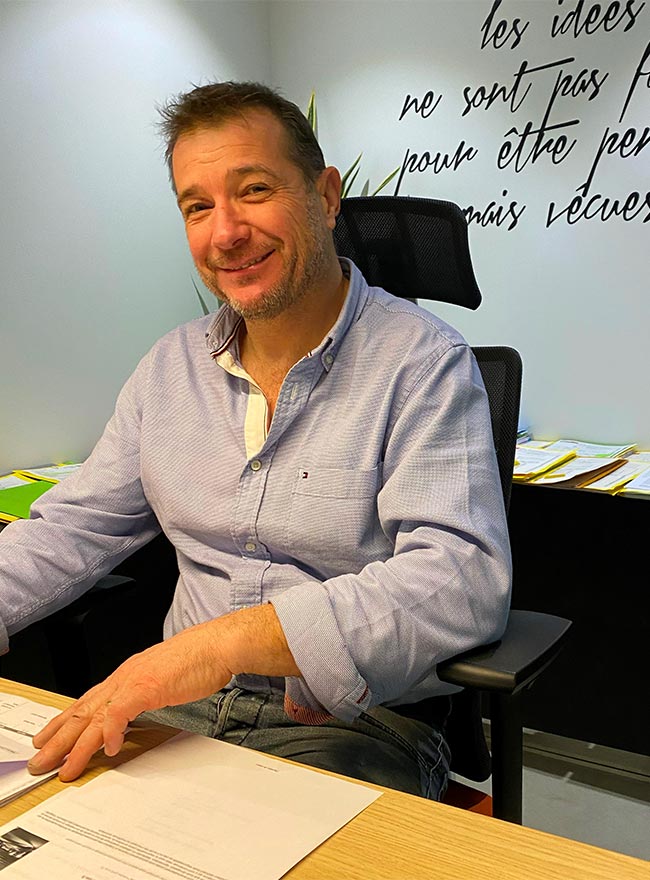 Laurent — Gérant d'une entreprise de pose de cloisons, faux plafonds et isolation